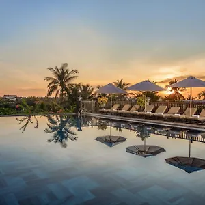 **** Resort Legacy Vietnam