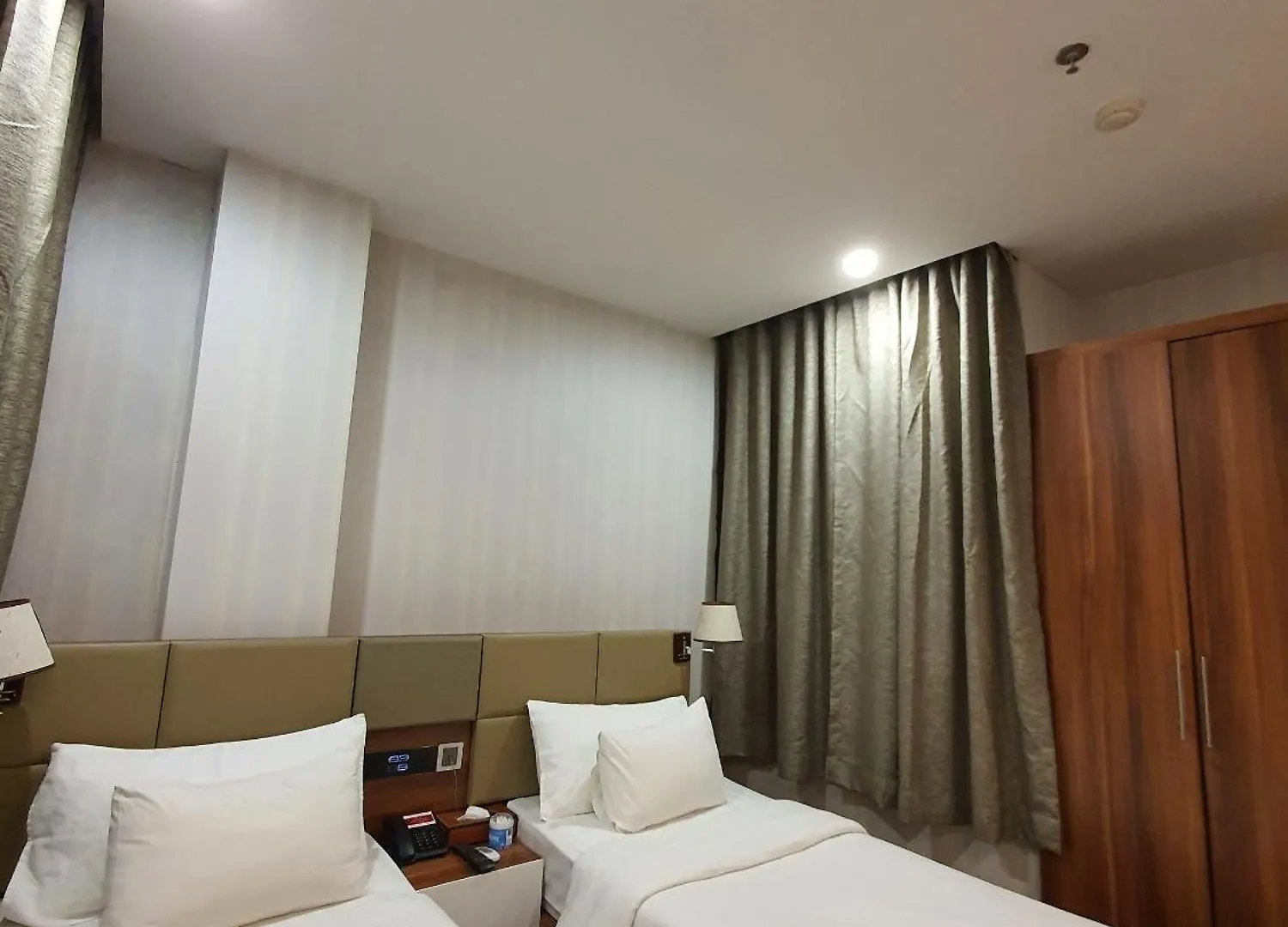 A25 Hotel - 29 Le Thi Hong Gam Ho Chi Minh-stad 3*,