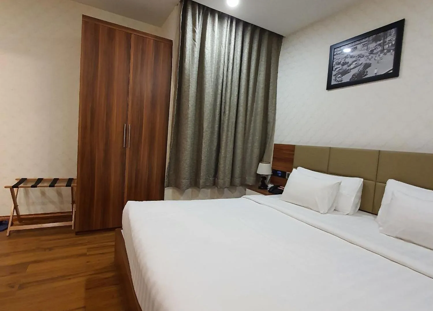 הו צ'י מין סיטי A25 Hotel - 29 Le Thi Hong Gam 3*, הו צ'י מין סיטי וייטנאם