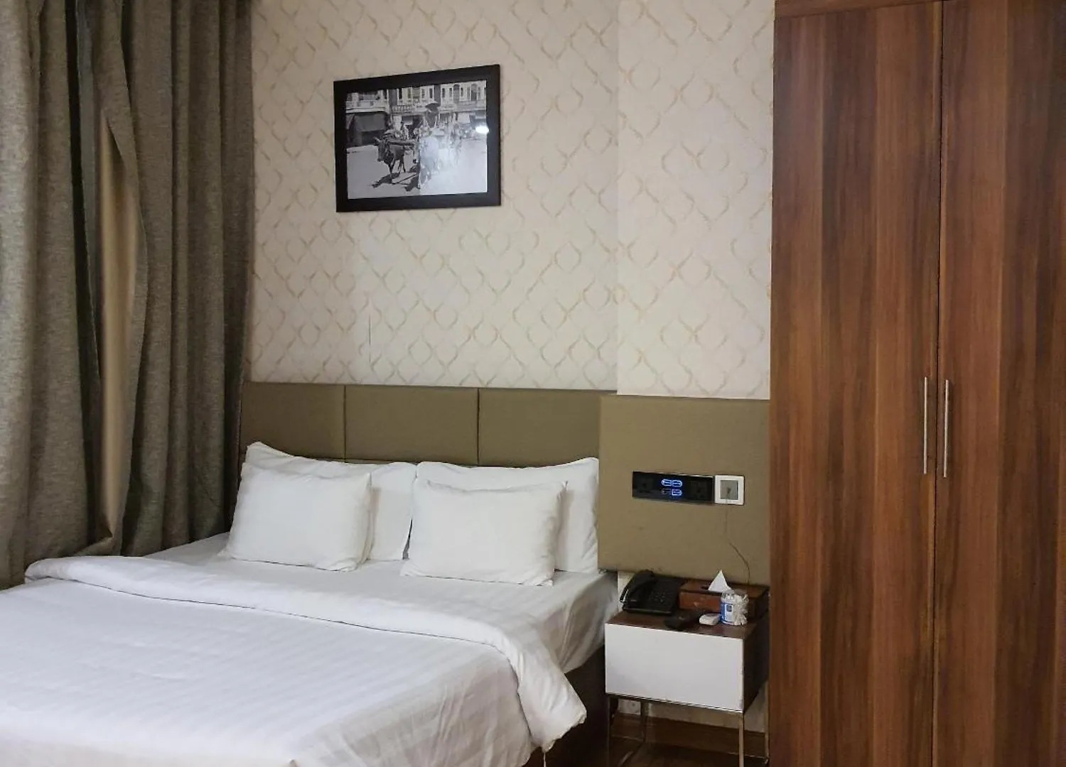 A25 Hotel - 29 Le Thi Hong Gam Ho Chi Minh-stad